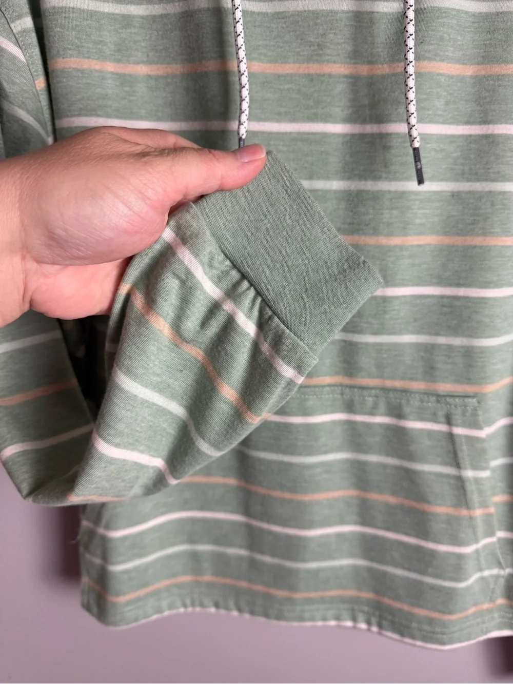 Salty Crew Men’s Green White Striped Hooded Pullover Jacket SZ M 40 UPF Casual